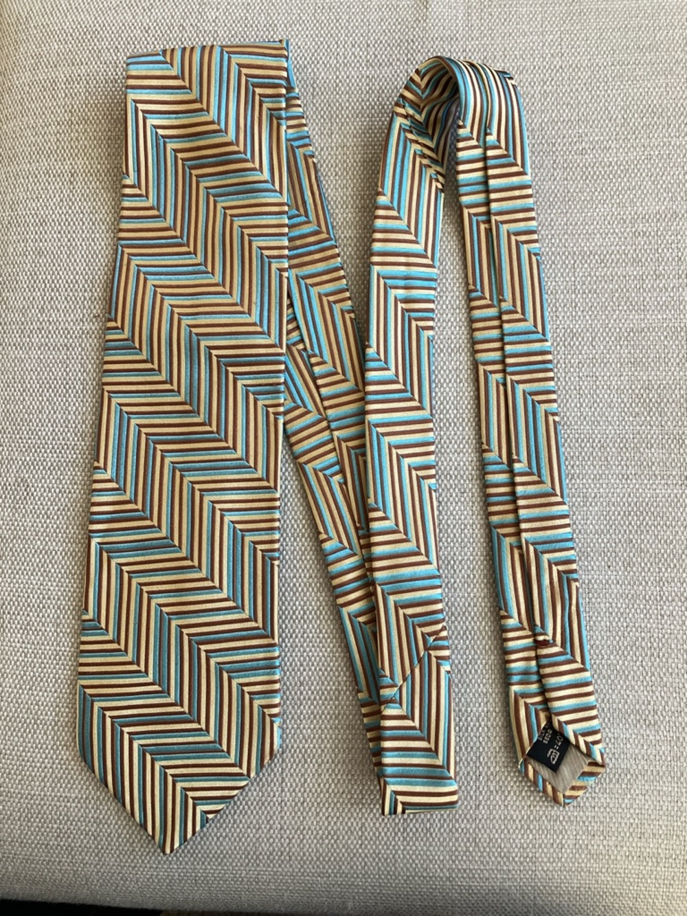 Ermenegildo Zegna vintage woven silk tie, diagonal chevron stripes, blue/gold
